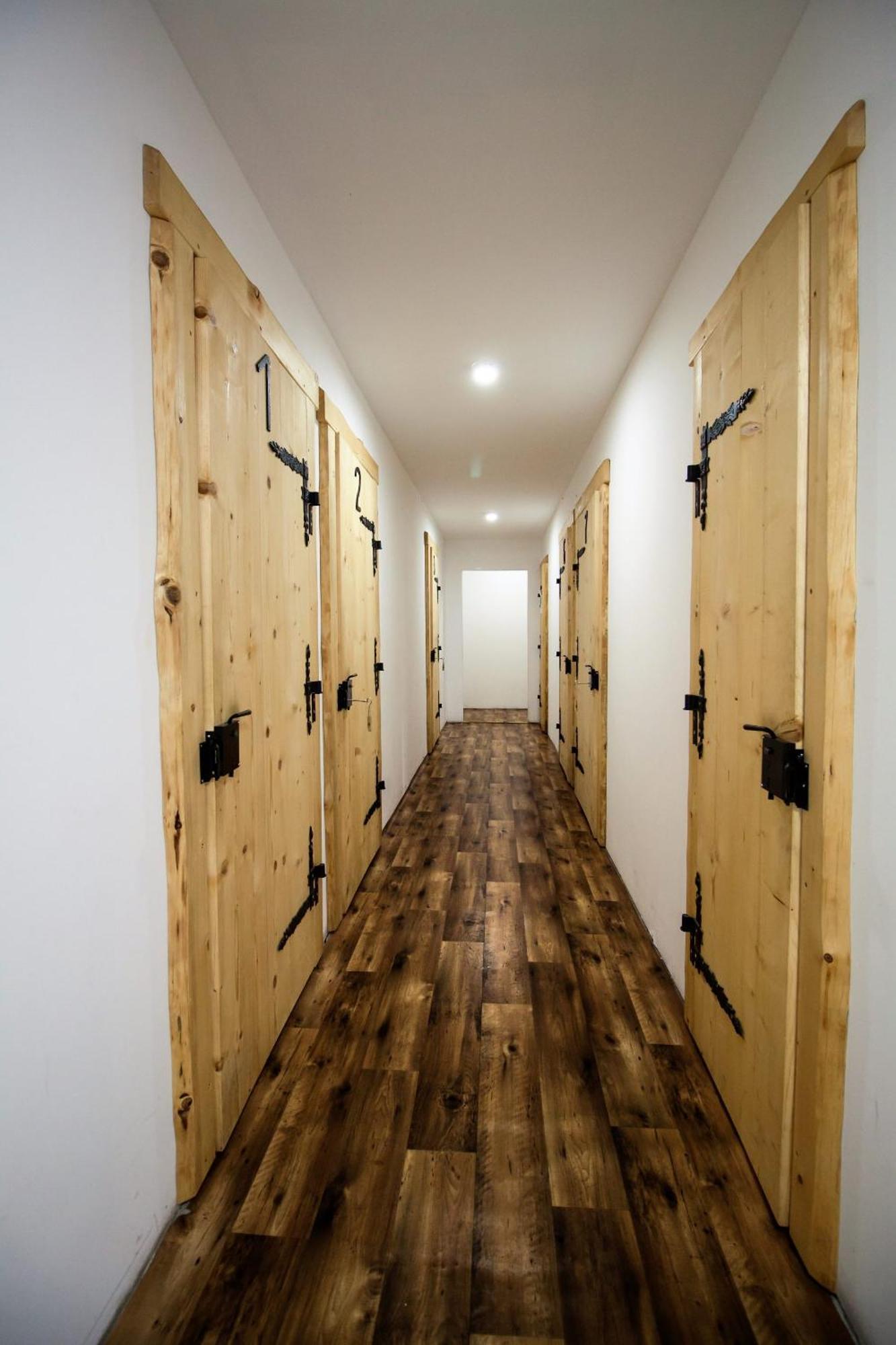 Hostel Kremenaros Ustrzyki Górne Exteriér fotografie