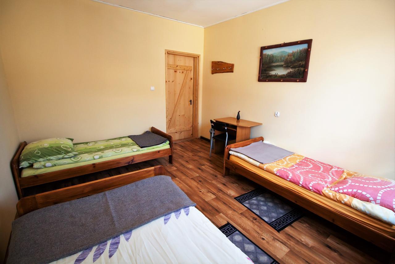 Hostel Kremenaros Ustrzyki Górne Exteriér fotografie