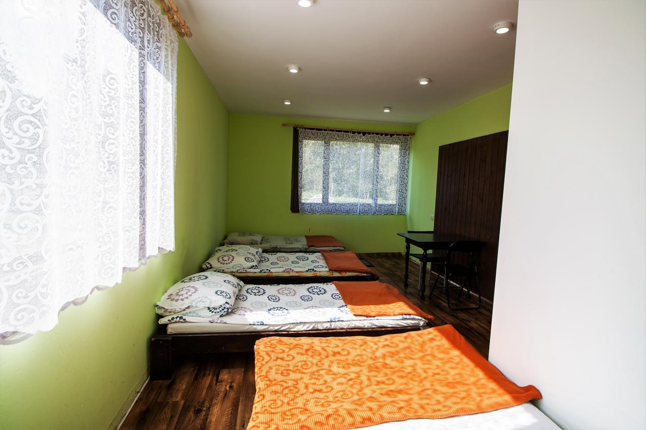 Hostel Kremenaros Ustrzyki Górne Exteriér fotografie